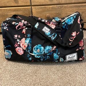 Hershel Ravine duffel EUC
